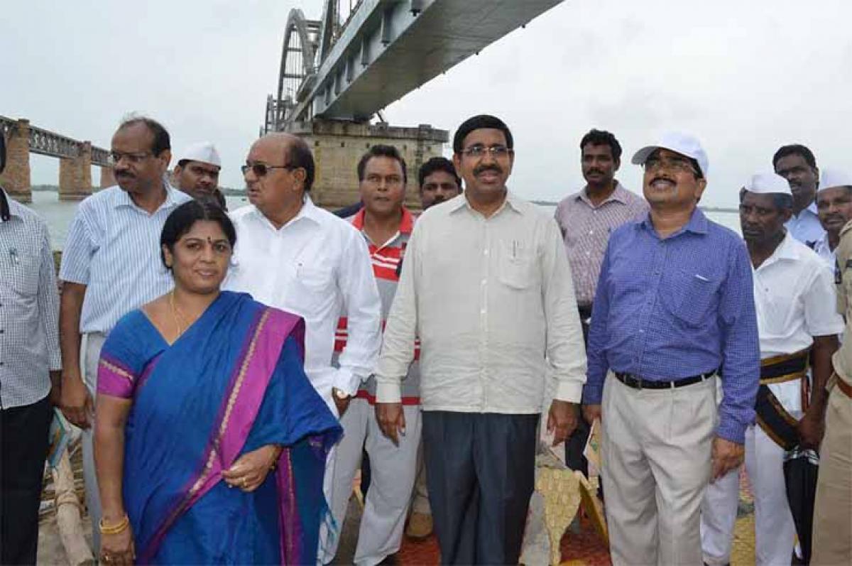 Minister for municipal administration Narayana inspecting bathing ghats in Rajahmundry on Monday. 